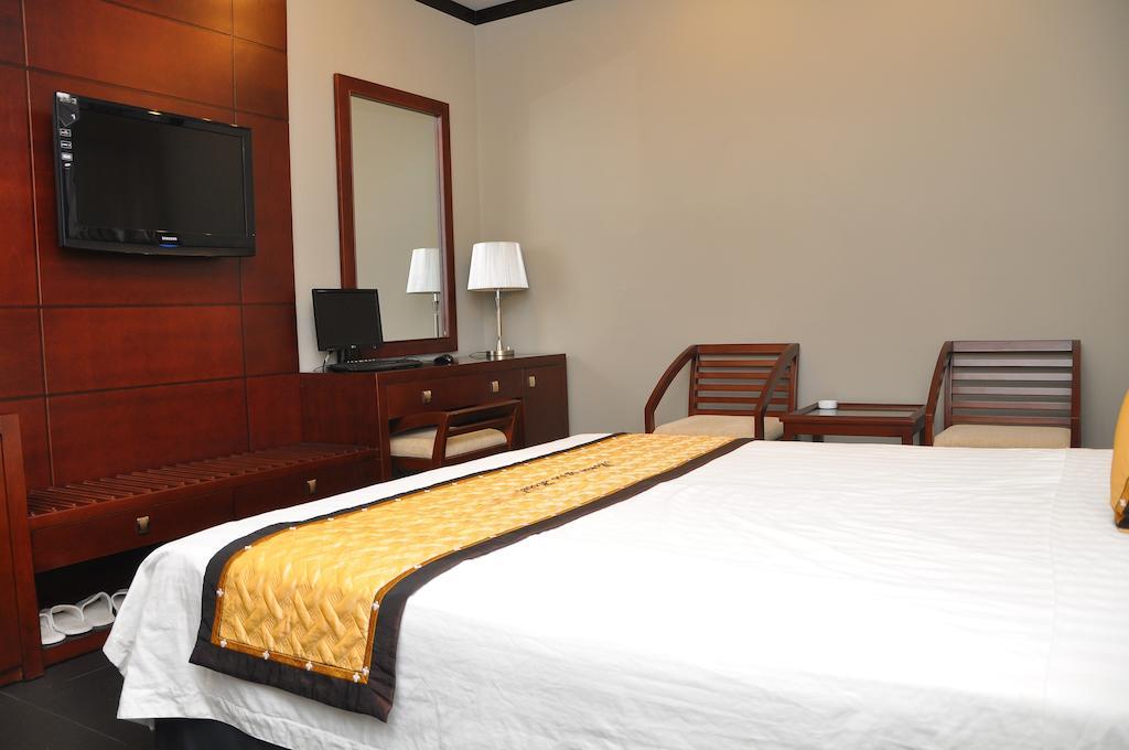 Monte Carlo Hotel Hai Phong Rom bilde